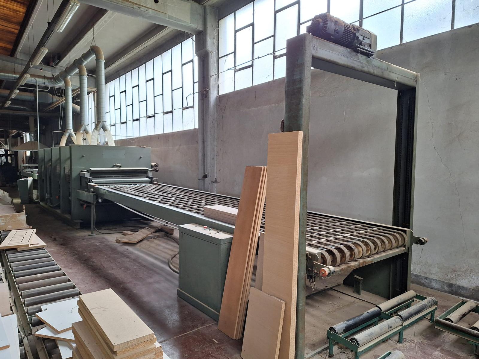 Automatic Multi-Daylight Hydraulic Hot Press Line for Panels - Image 7