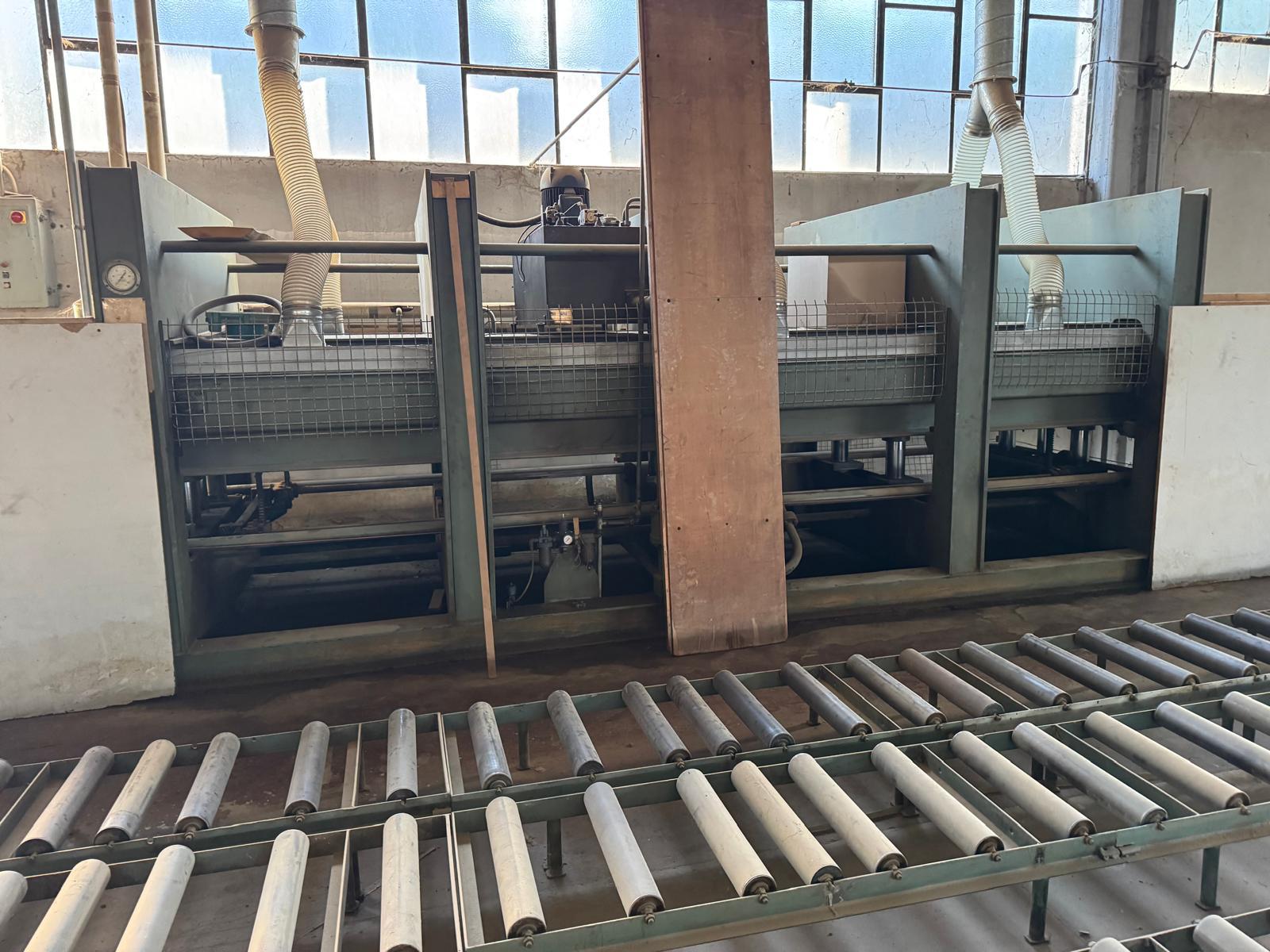 Automatic Multi-Daylight Hydraulic Hot Press Line for Panels - Image 8